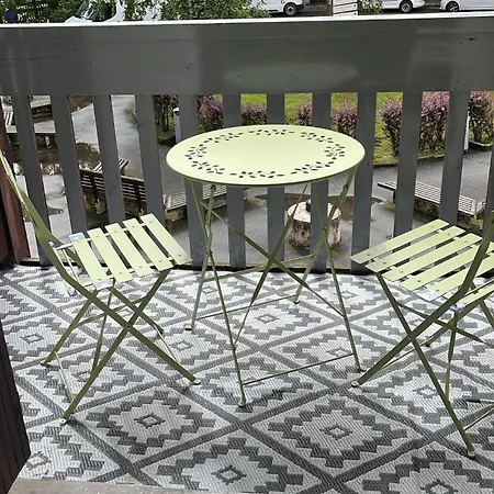 Dent Du Crocodile, Aiguille Du Midi, Balcon, Parking Шамони