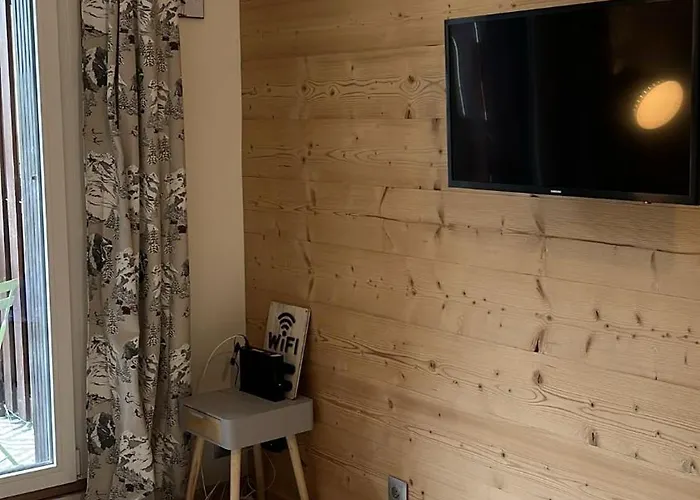 Dent Du Crocodile, Aiguille Du Midi, Balcon, Parking Chamonix